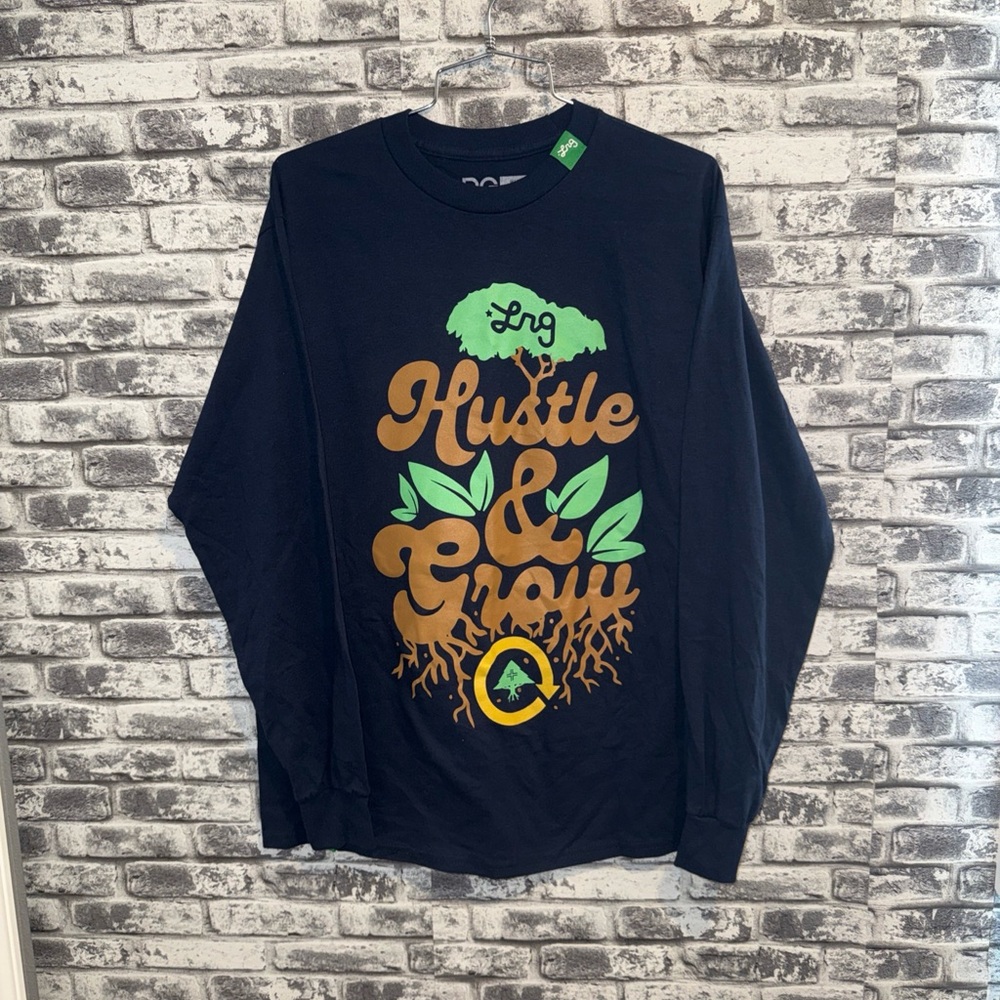LRG (Lifted Research Group) men's sz M long-sleeve t-shirt blue 'Hustle & Grow'